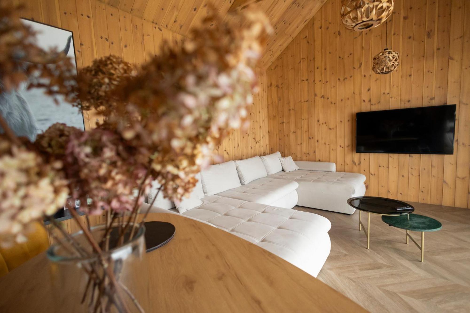 Viesuli Village Villas Saraiķi Habitación foto